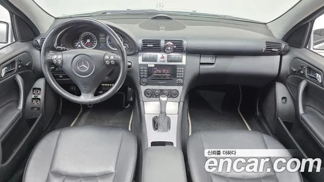 Mercedes-Benz C-класс — интерьер
