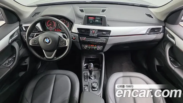 BMW X1 — интерьер