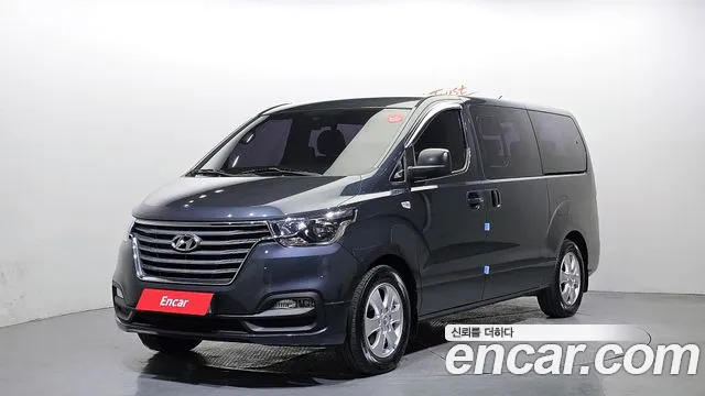 Hyundai Starex