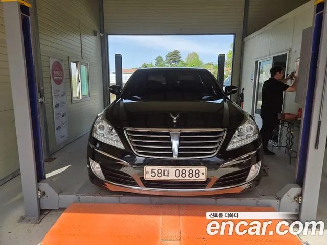 Hyundai Equus