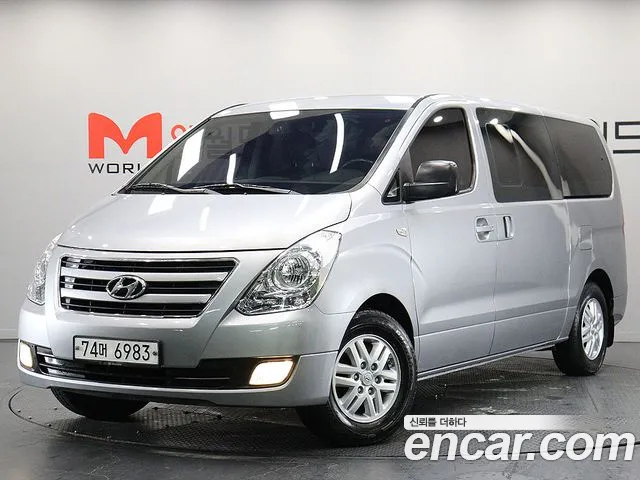 Hyundai Starex