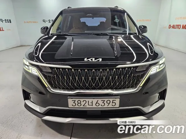Kia Carnival — экстерьер