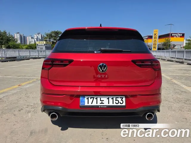 Volkswagen Golf — интерьер
