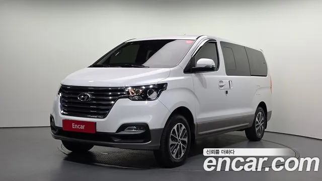 Hyundai Starex