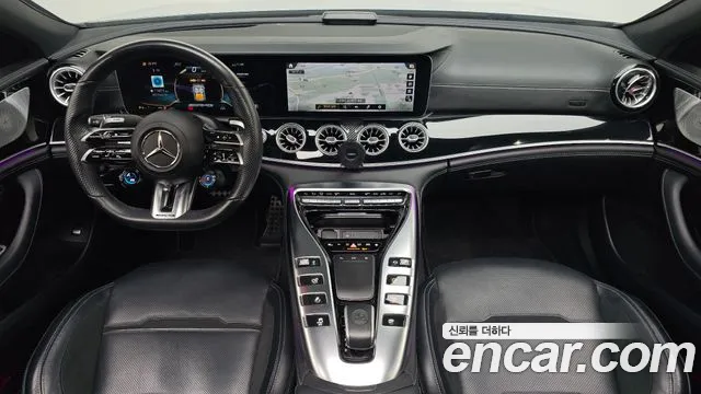 Mercedes-Benz AMG GT — интерьер