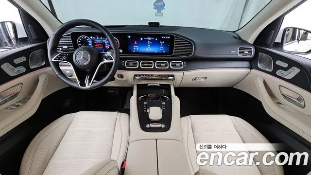Mercedes-Benz GLE-класс — интерьер