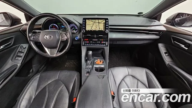Toyota Avalon — интерьер