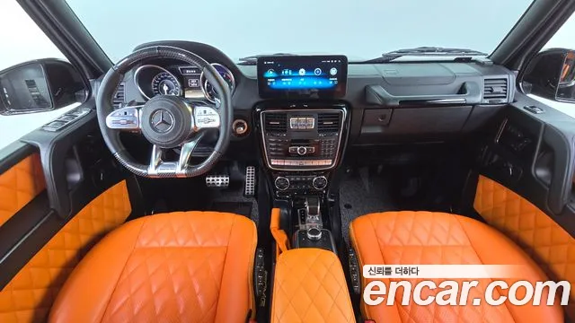 Mercedes-Benz G-класс — интерьер