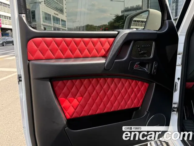 Mercedes-Benz G-класс — интерьер