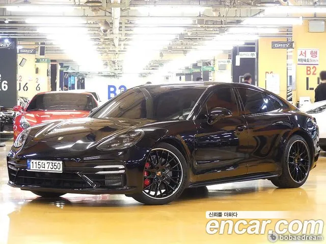 Porsche Panamera