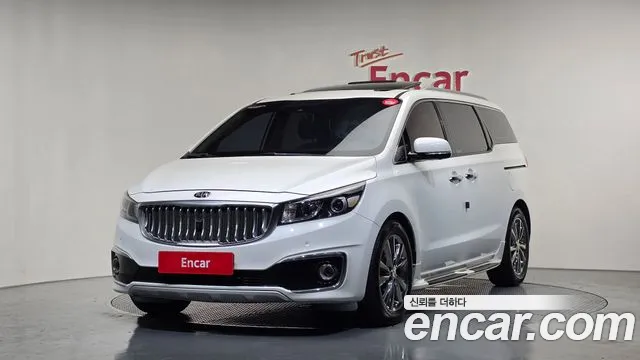 Kia Carnival — экстерьер