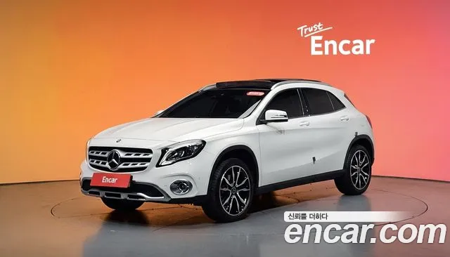 Mercedes-Benz GLA-класс