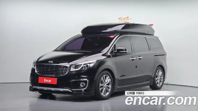 Kia Carnival — экстерьер