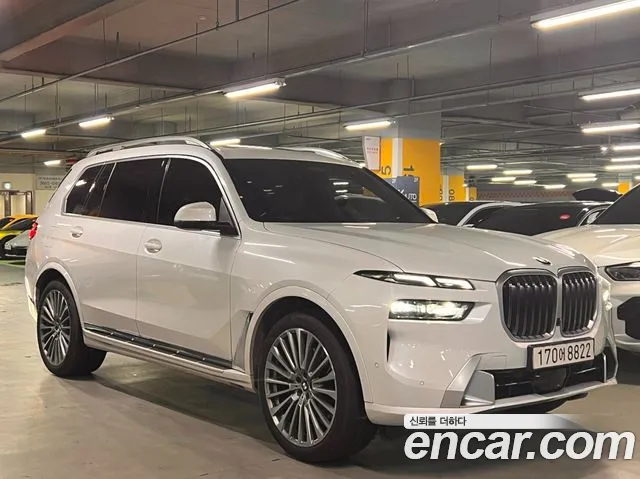 BMW X7
