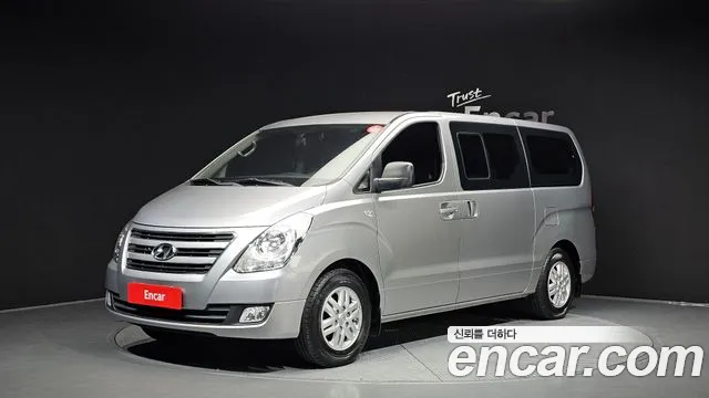 Hyundai Starex