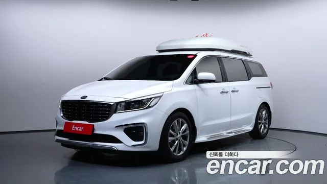 Kia Carnival — экстерьер