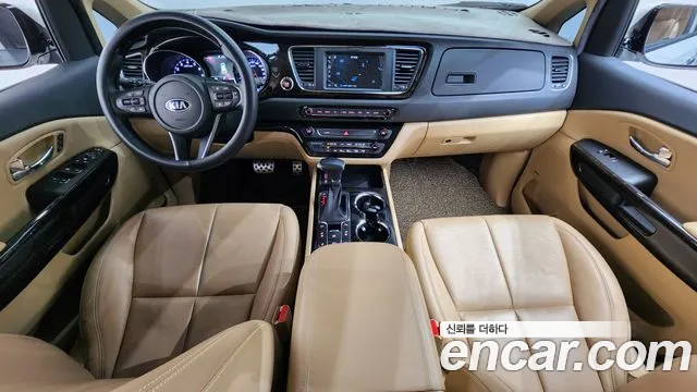 Kia Carnival — интерьер