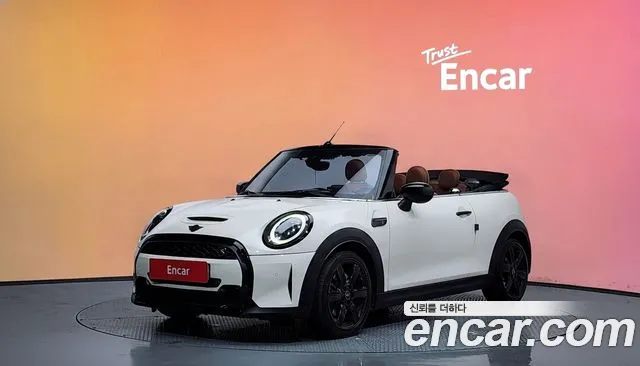 MINI Cooper Convertible