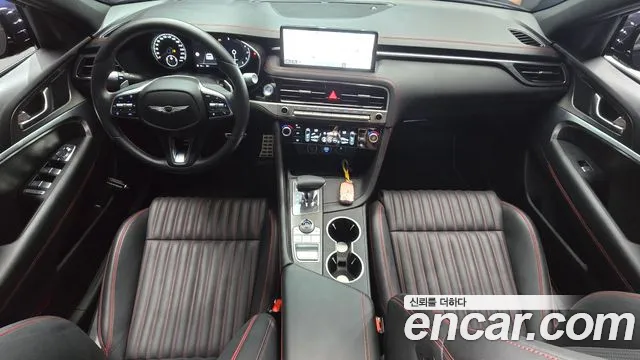 Genesis G70 — интерьер