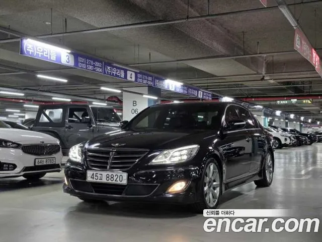 Hyundai Genesis