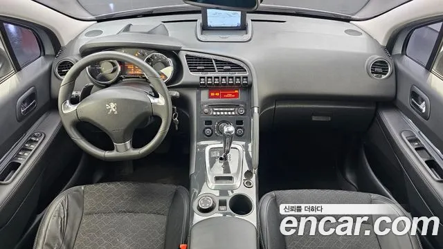 Peugeot 3008 — интерьер