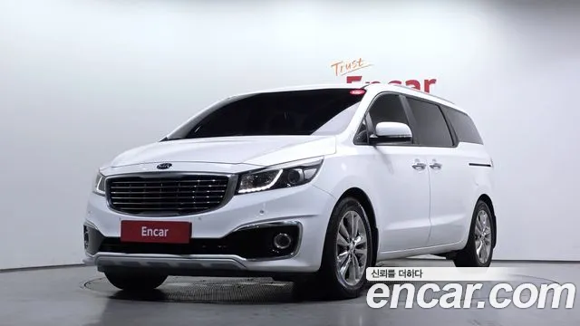 Kia Carnival — экстерьер
