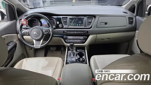 Kia Carnival — интерьер