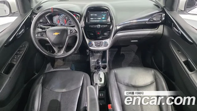 Chevrolet Korea Spark — интерьер