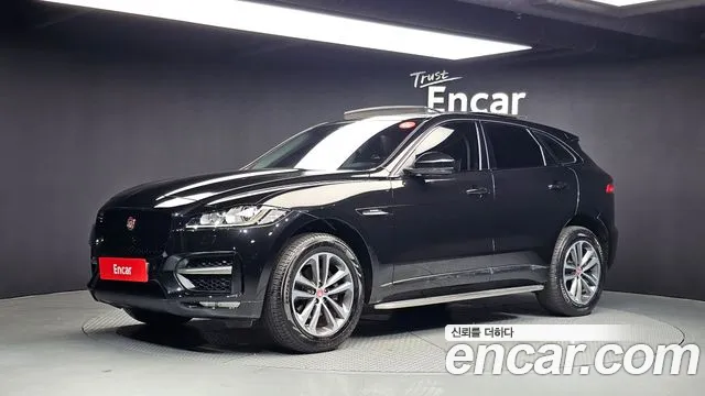 Jaguar F-Pace