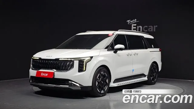 Kia Carnival — экстерьер