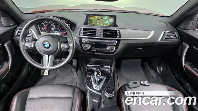 BMW M2 — интерьер