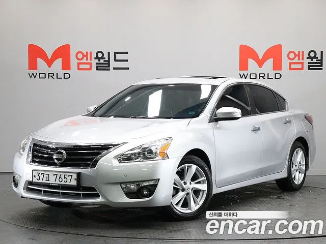 Nissan Altima