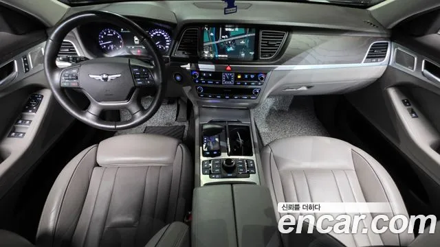 Genesis G80 — интерьер