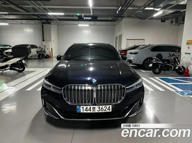 BMW 7 серия