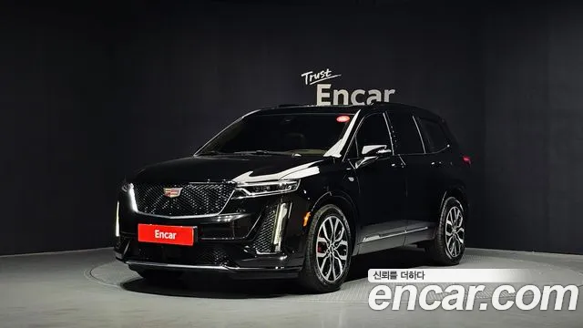 Cadillac XT6