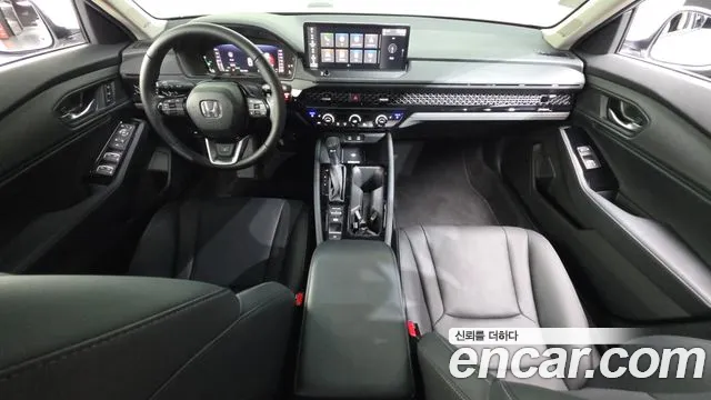 Honda Accord — интерьер