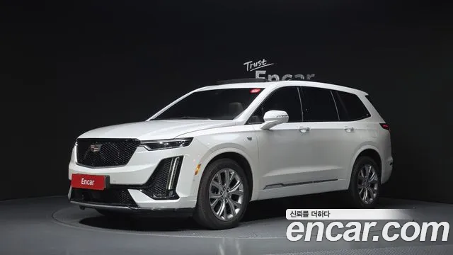 Cadillac XT6