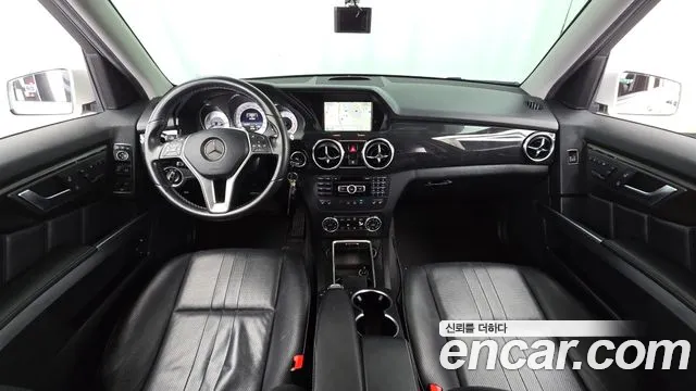 Mercedes-Benz GLK-класс — интерьер