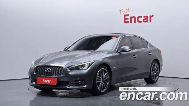 Infiniti Q50