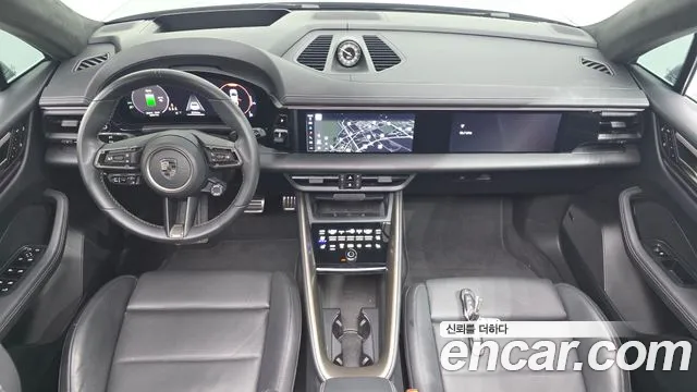 Porsche Macan — интерьер