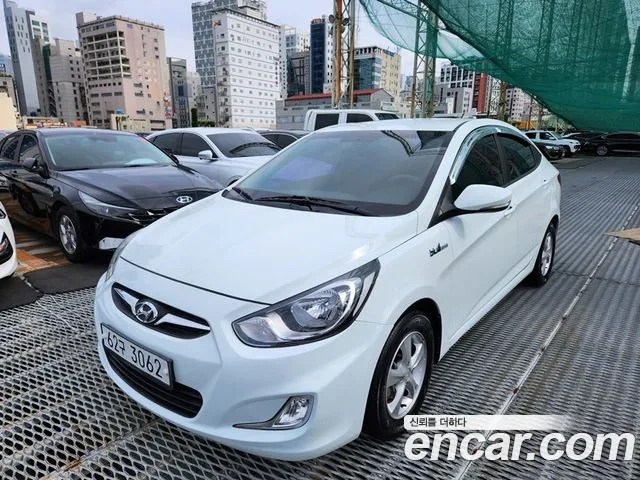Hyundai Accent