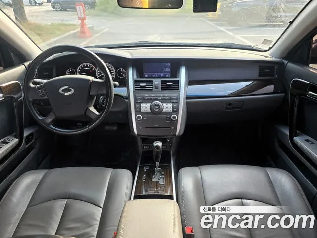 Renault Korea SM7 — интерьер