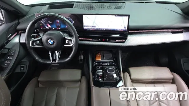BMW 5 серия — интерьер