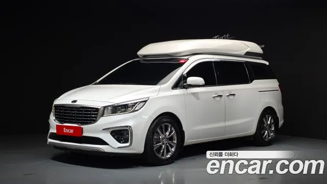 Kia Carnival — экстерьер