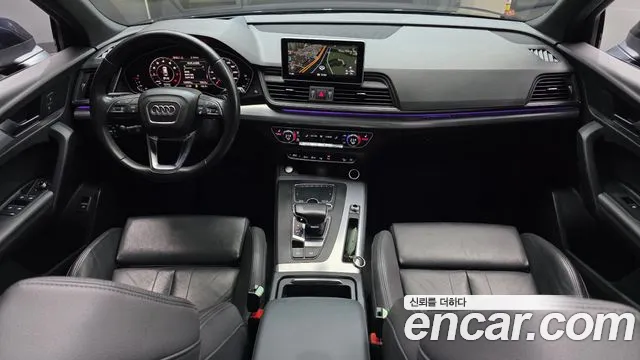 Audi Q5 — интерьер