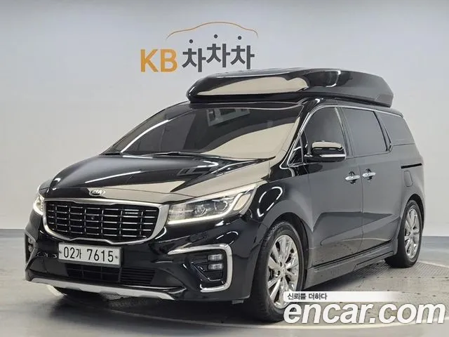 Kia Carnival — экстерьер