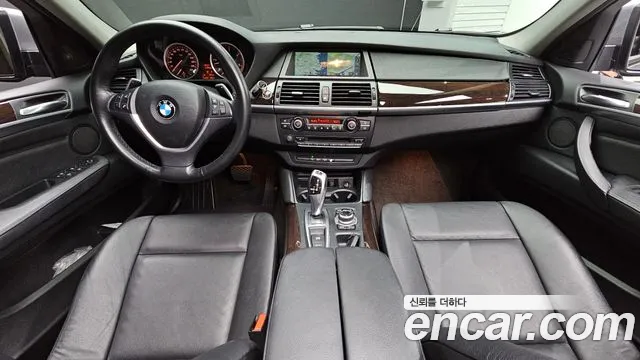 BMW X6 — интерьер