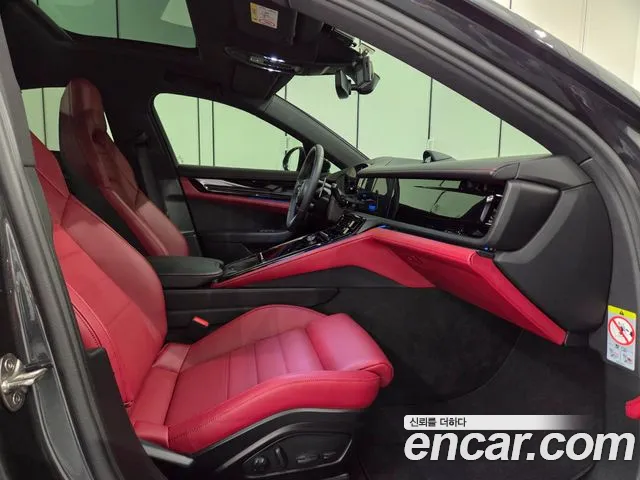 Porsche Panamera — интерьер