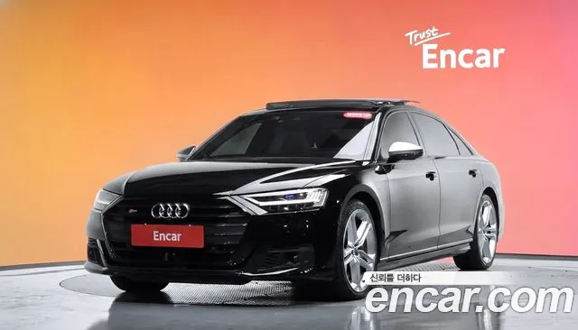 Audi S8