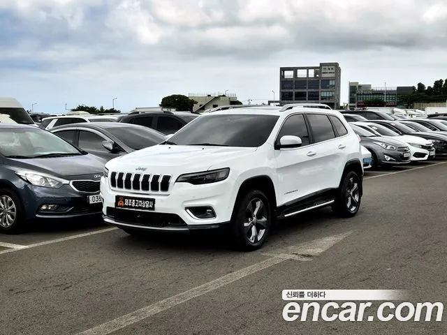 Jeep Cherokee — экстерьер